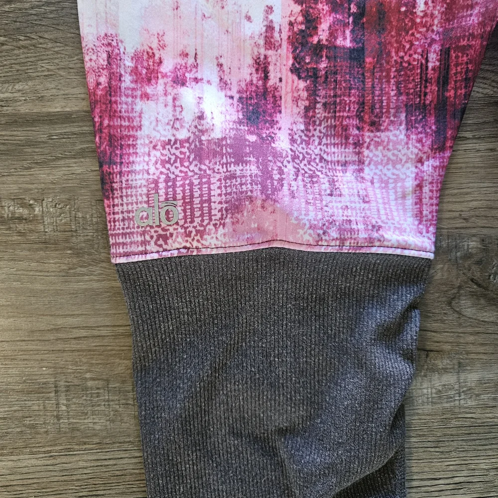 Alo Yoga High-Waist Goddess Ribbed Leggings - Desert Sunset